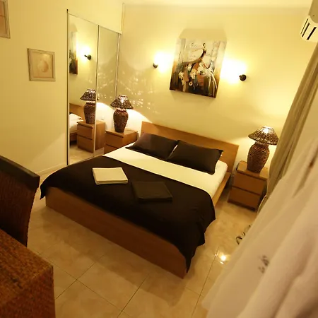 Maya - Golfe De Saint-tropez 2*