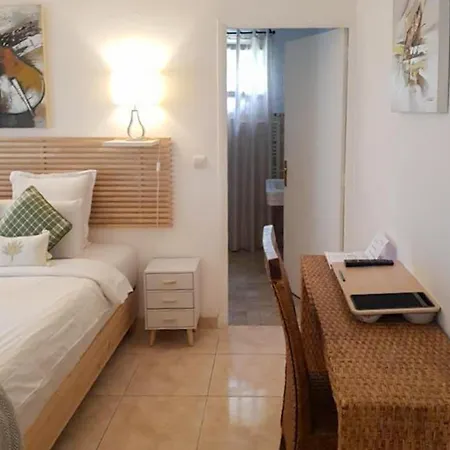 Otel Maya - Golfe De Saint-tropez 2*