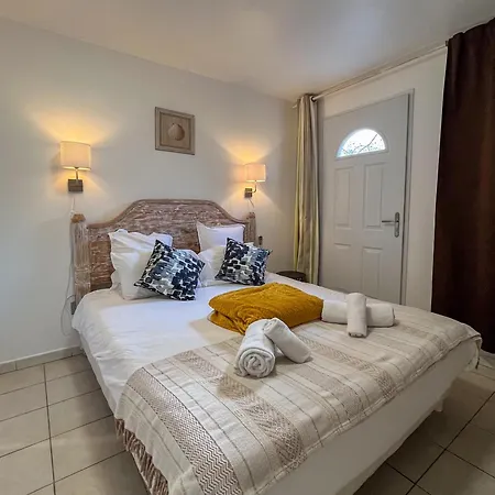 Maya - Golfe De Saint-tropez 2*