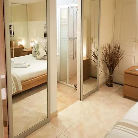 Maya - Golfe De Saint-tropez 2* Gassin