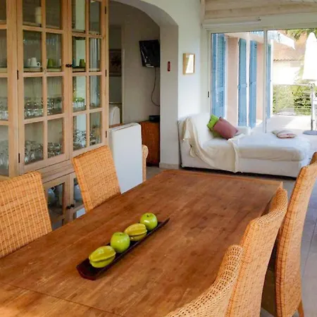 Otel Maya - Golfe De Saint-tropez 2*