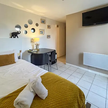 Maya Hotel Gassin